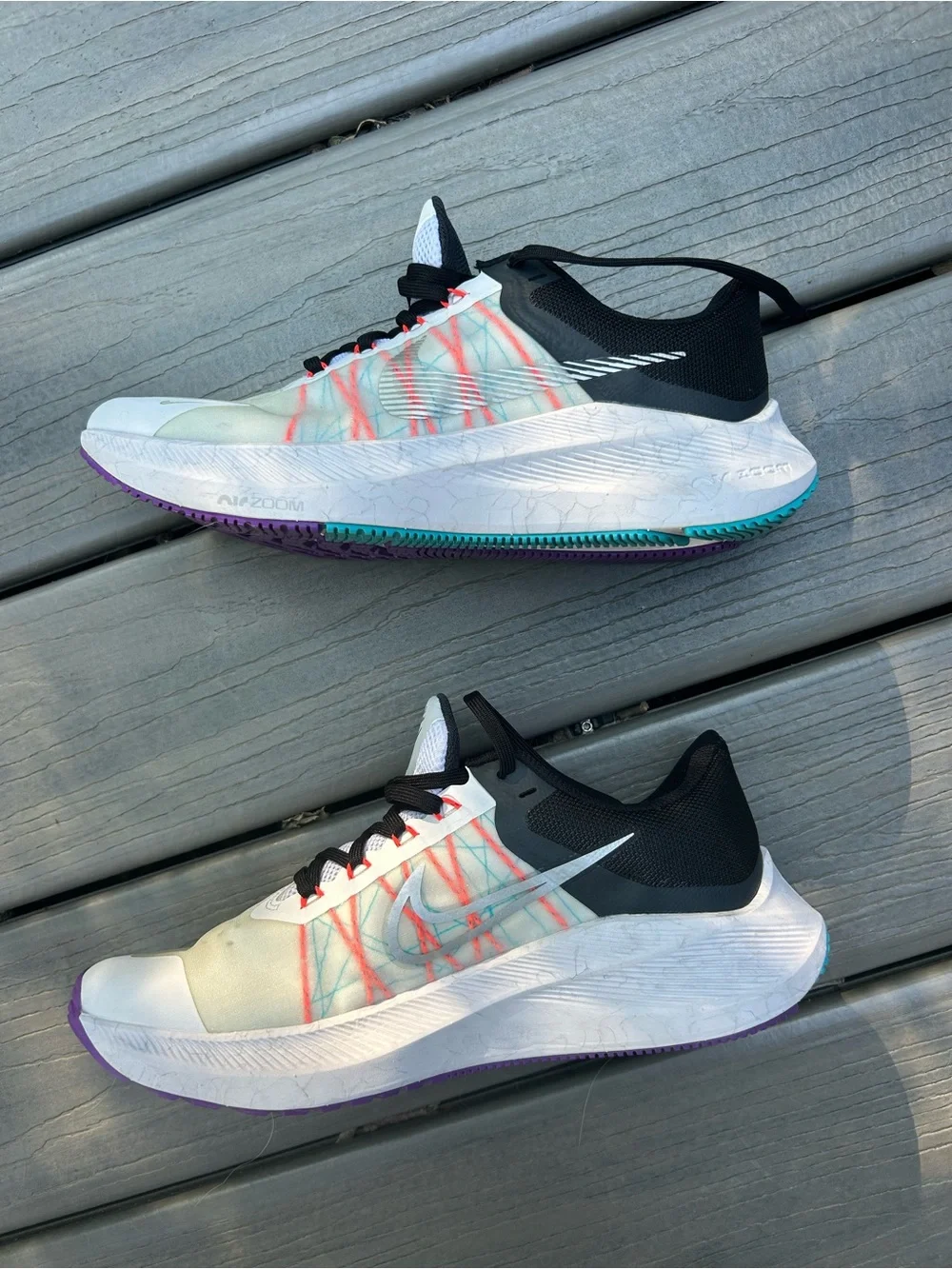 NIKE ZOOM WINFLO air zoom running shoe never worn excellent condition